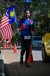 BIB: 3007
                            <button type="button" onclick="openModal(19220948)" class="btn btn-primary btn-sm float-right btn-popup" data-toggle="modal" data-target=".modal-high-quality">
                        <i class="fas fa-shopping-cart"></i> Add to Cart
                    </button>
                                            <button type="button" onclick="isThisMe(19220948, true)" class="btn btn-success btn-sm float-right btn-popup btn-isme hidden" data-toggle="tooltip" data-placement="bottom" title="นี่คือรูปของคุณใช่ไหม คลิกที่นี่เพื่อเอาเข้าอัลบั้ม">
                        <i class="fas fa-plus"></i> Add to album
                    </button>
                    <button type="button" onclick="isThisMe(19220948, false)" class="btn btn-warning btn-sm float-right btn-popup btn-isnotme hidden">
                        <i class="fas fa-ban"></i> Remove from album
                    </button>